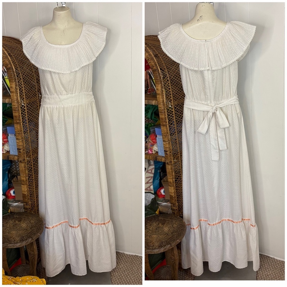 Vintage White Swiss Dot Prairie Maxi Dress Ruffle Collar Cottagecore size small
